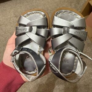 Saltwater sandals size 4